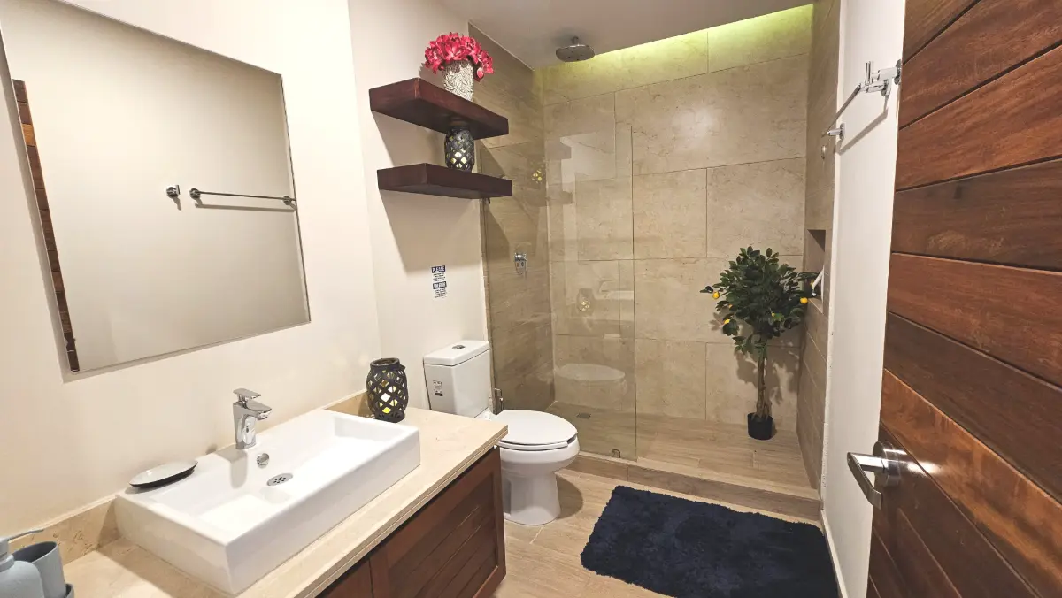 Second bedroom with king bed